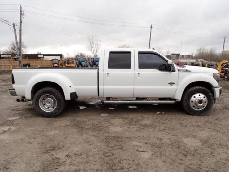 2015-ford-f450-lariat-image-4