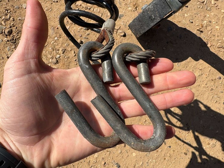 four-winns-"180-freedom"-ski-boat-w/-trailer-image-12