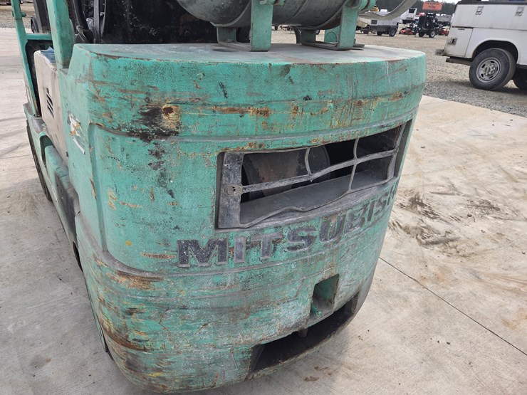 mitsubishi-fgc25-image-19