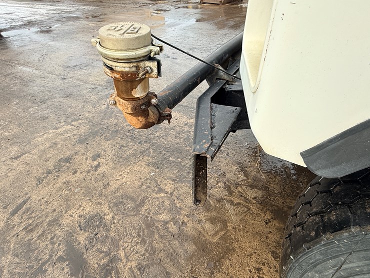 1988-mack-dm690s-image-11