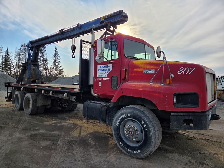 1998-international-paystar-5000-image-7