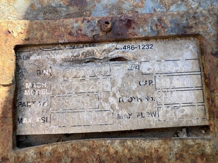 komatsu-pc290-lc-10-image-7