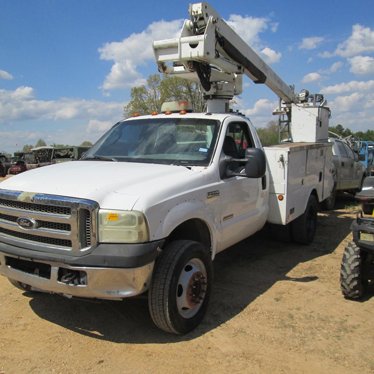2007 FORD F550