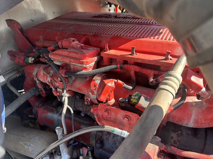 2017-kenworth-t680-image-58