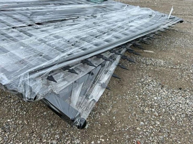 unused-(1)-set-of-greatbear-14-ft-dual-swing-image-8