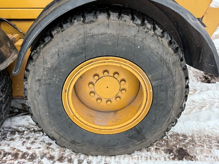 caterpillar-160m-image-115