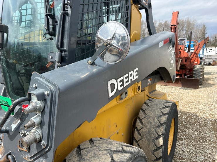2020-deere-332g-image-20