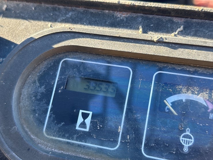 massey-ferguson-8-image-32