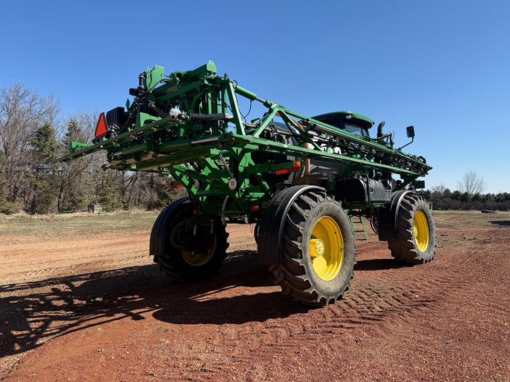 2015-john-deere-r4038-image-4