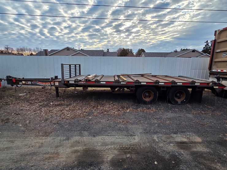 #2358-•-2006-iron-steer-8r20hdi-roll-off-trailer-image-2