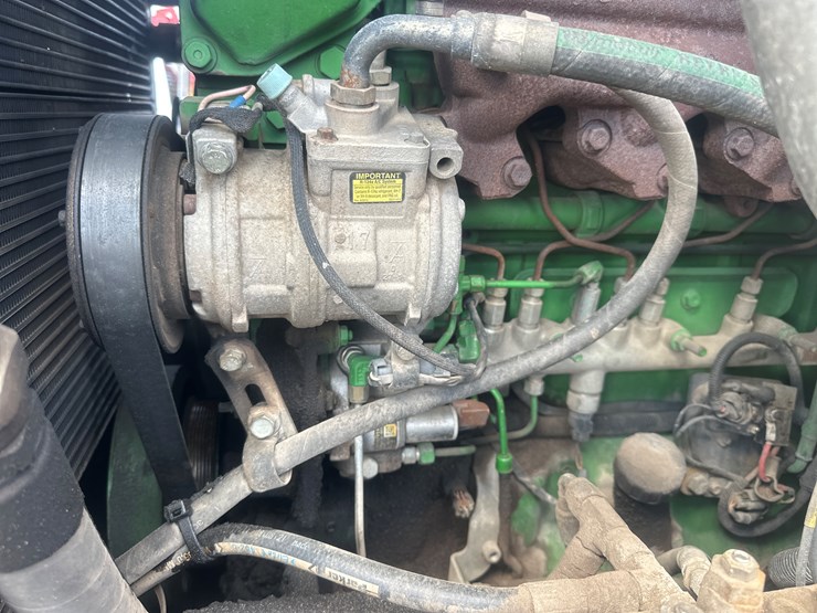 deere-1110e-image-88