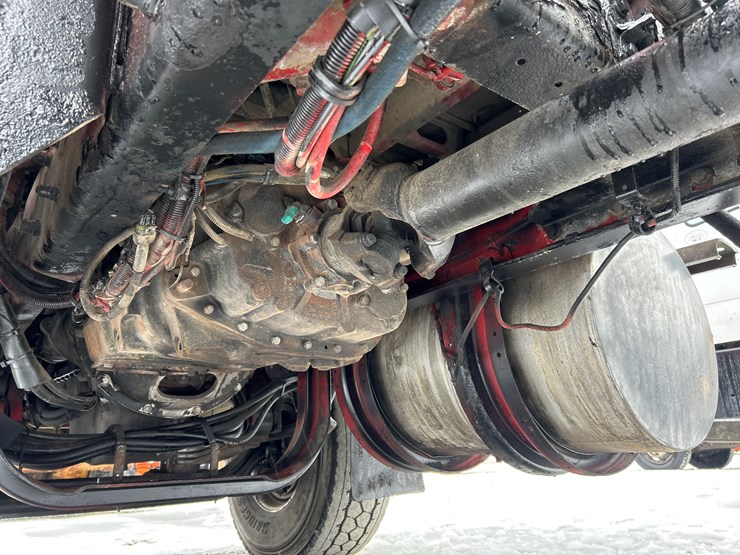 2007-kenworth-w900-image-26