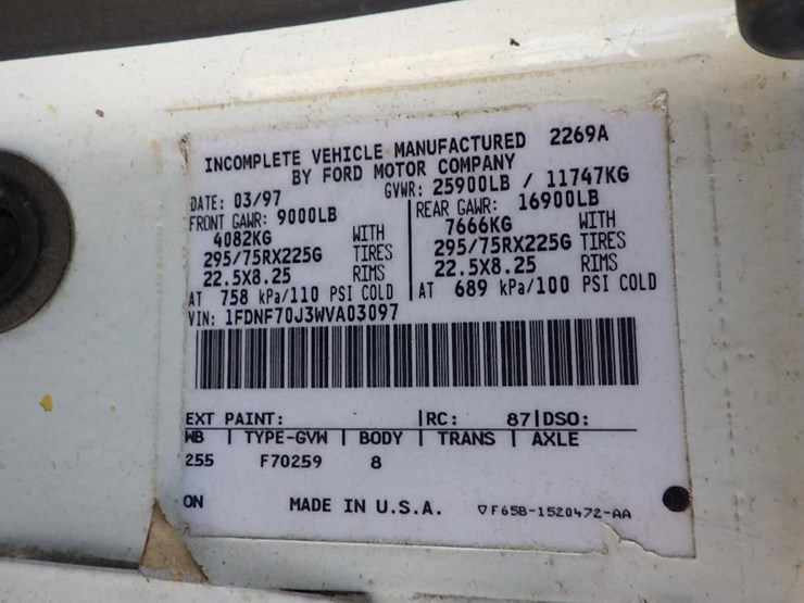 1998-ford-f700-image-32