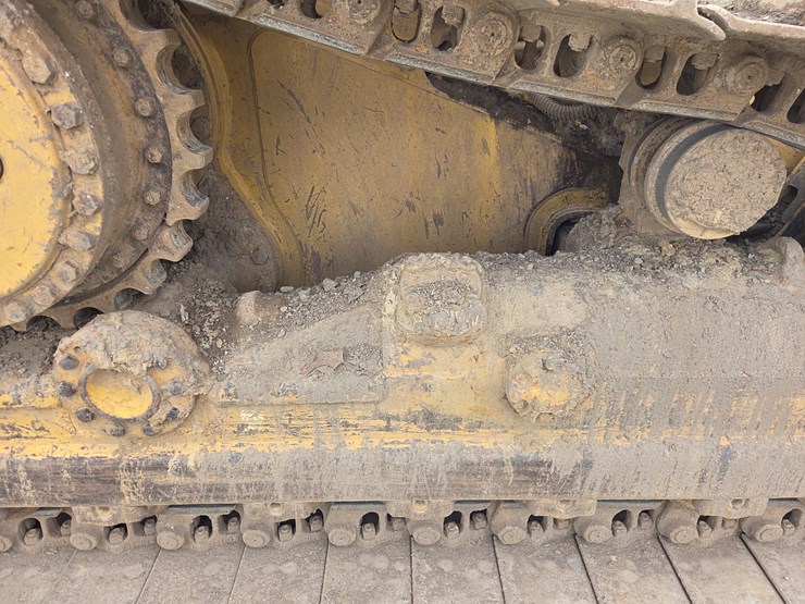 caterpillar-d6n-xl-image-56