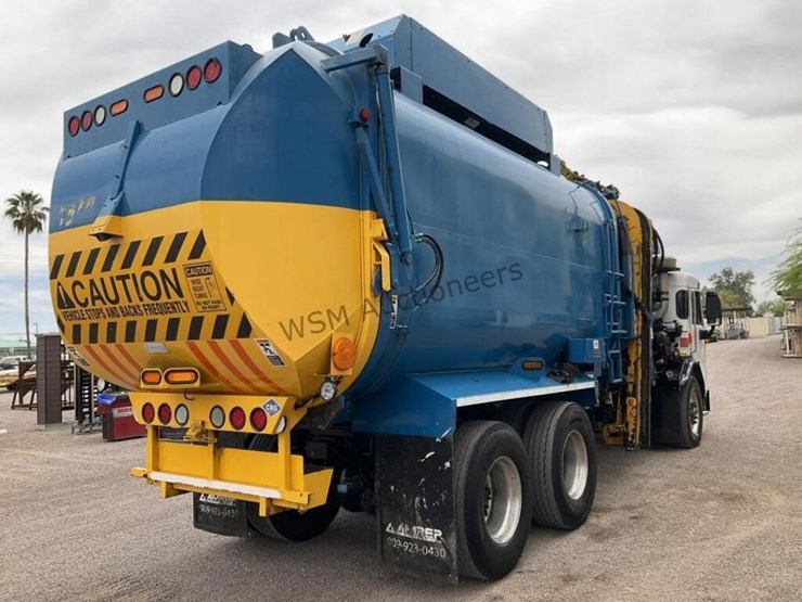 2018-peterbilt-520-image-4