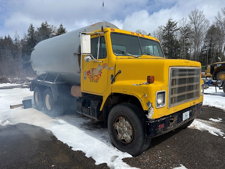 #2018-•-1978-international-f-2275-tandem-axle-water-truck-image-7
