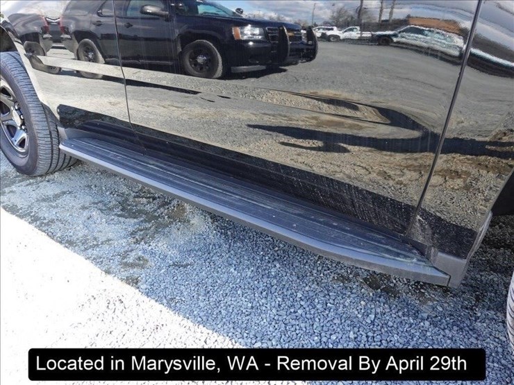 2018-chevrolet-tahoe-image-21