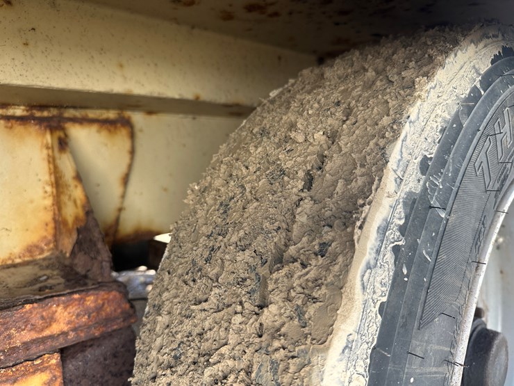 #60115-•-ingersoll-rand-1070-towable-air-compressor-image-76