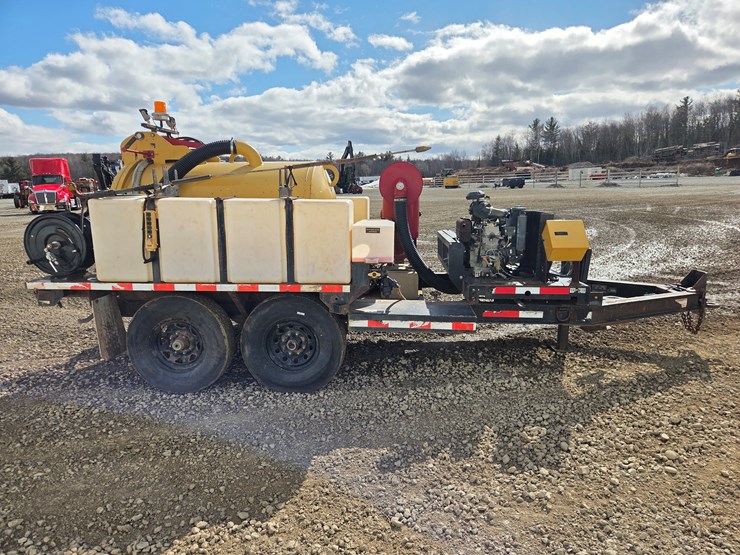 2019-massey-ferguson-8-image-6