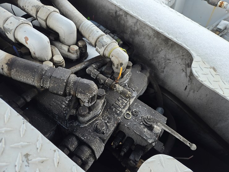 massey-ferguson-8-image-88