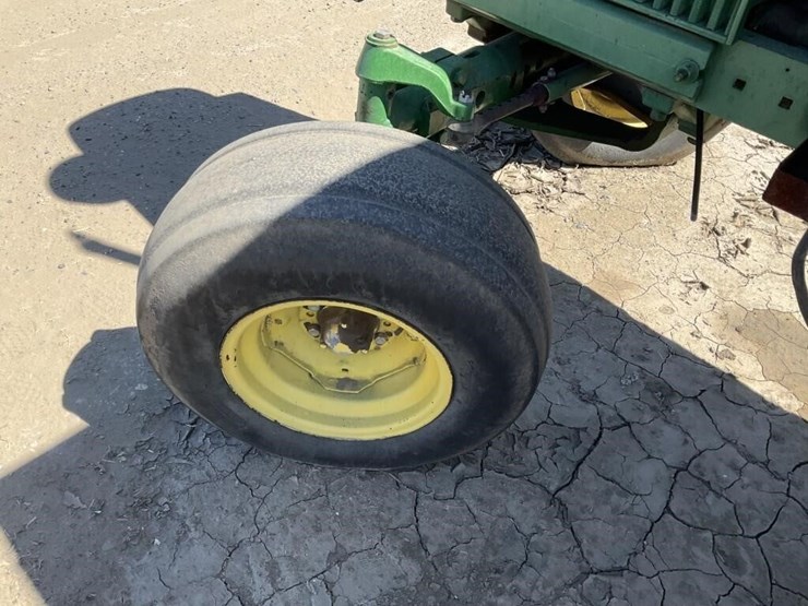 john-deere-4020-image-16