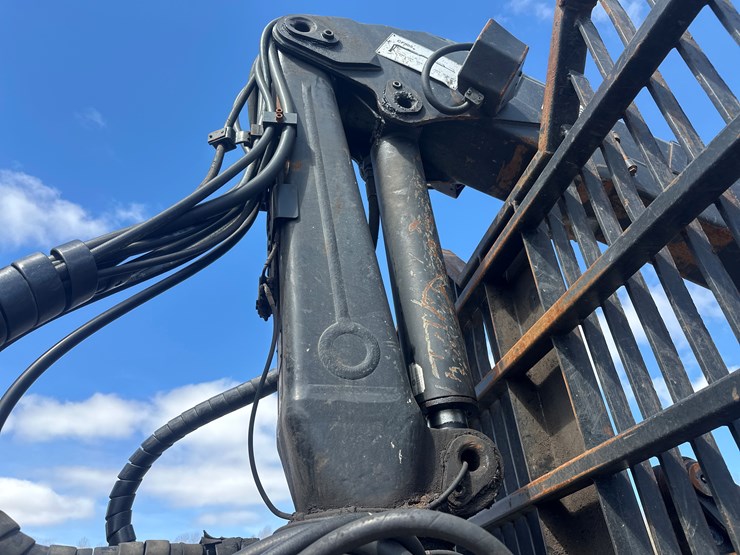 deere-1110e-image-42