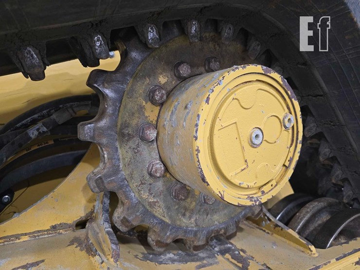 2023-caterpillar-289d3-image-28