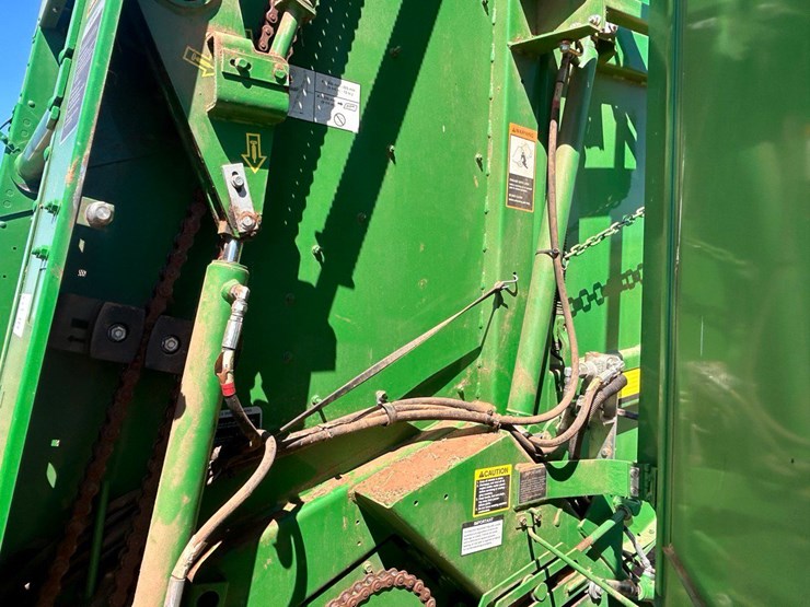 john-deere-569-image-16