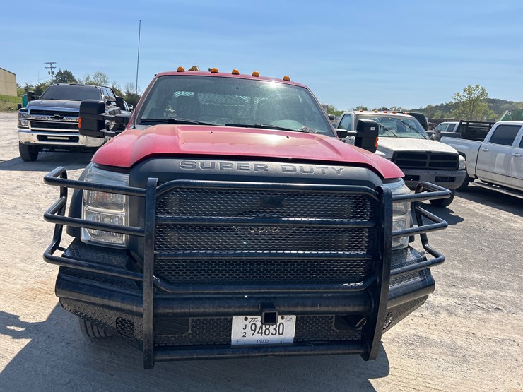 2013-ford-f550-image-7