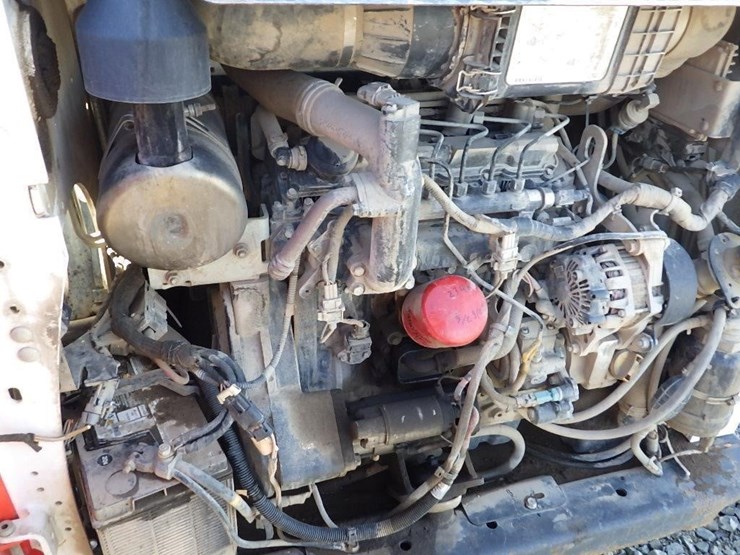 2018-bobcat-t650-image-11