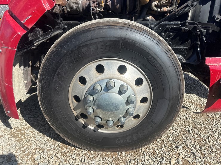 2008-peterbilt-386-image-63