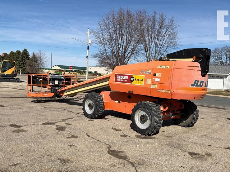 2014-jlg-600s-image-4