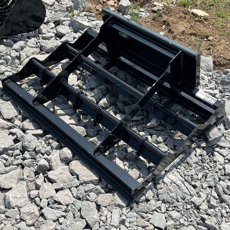 Unused 2026 CE 40" Land Leveler Attachment