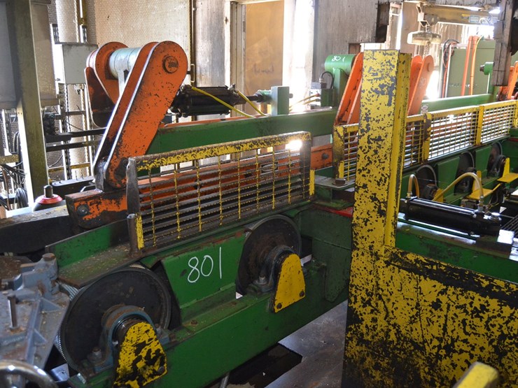 linden-high-speed-infeed-pineapple-infeed-table-w/-20hp-feed-motor-w/bridge-to-planer-feed-w/-controls-image-5