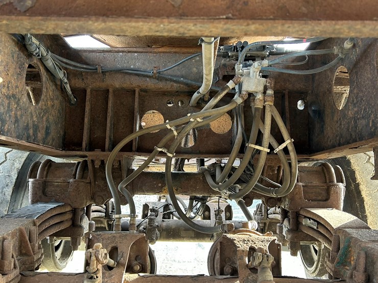 2000-axle-dump-trailer-image-22