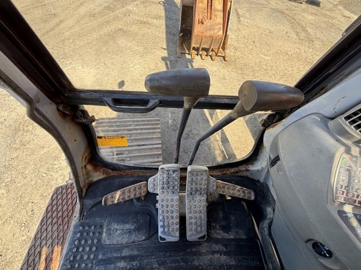 1998-hitachi-ex270-lc-5-image-35