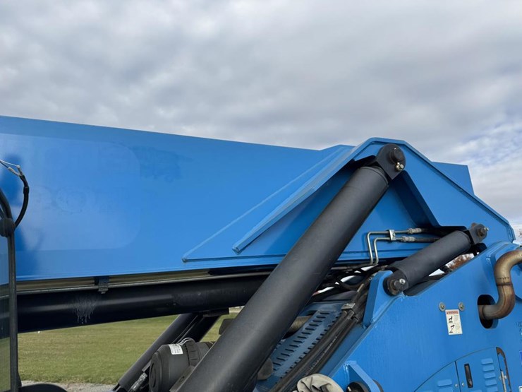 2014-genie-gth1056-image-11