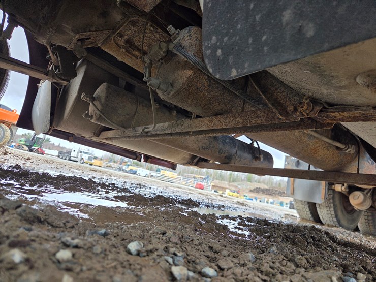 1993-international-9200-image-44