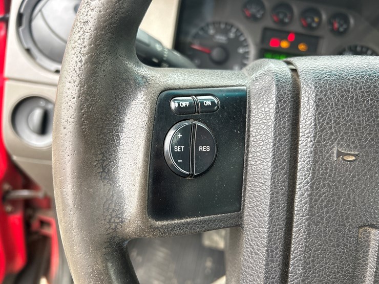 2008-ford-f550-xl-image-47