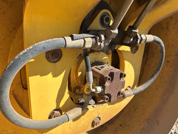 2007-bomag-bw138ad-image-13