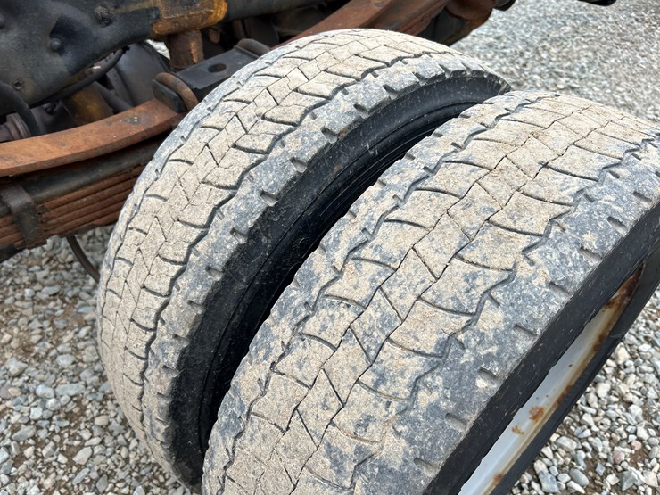 2008-ford-f550-xl-image-58