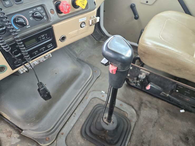 2006-caterpillar-c15-image-74