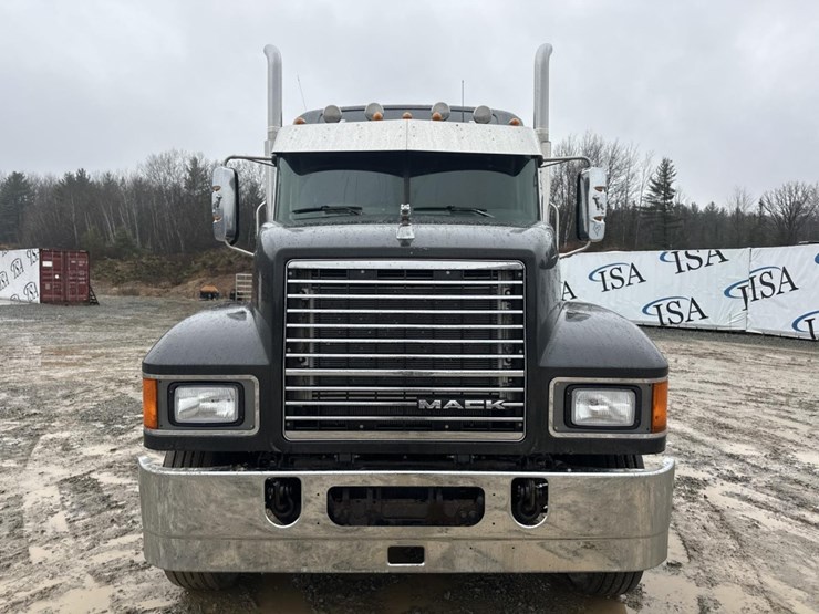 2009-massey-ferguson-8-image-8