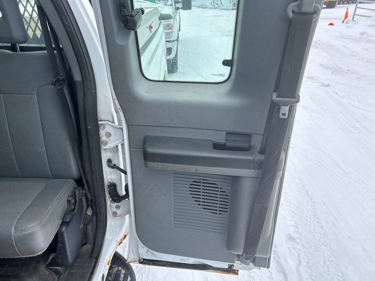 2013-ford-f250-image-48