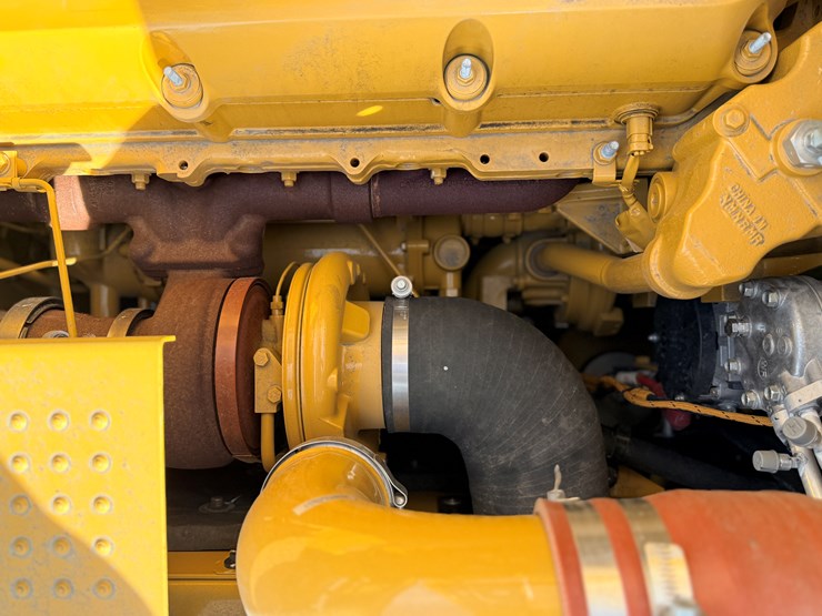 #1968-•-caterpillar-excavator-image-49