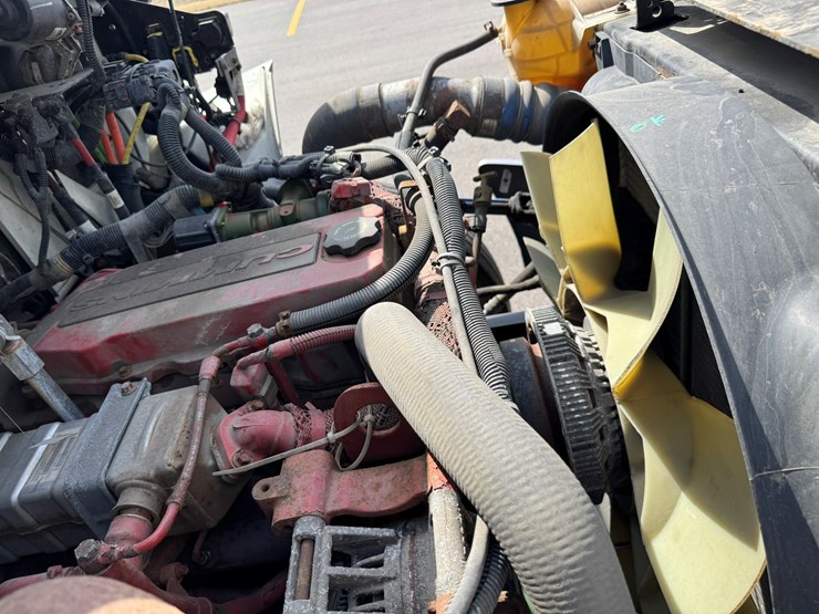 2014-international-4300-sba-image-45