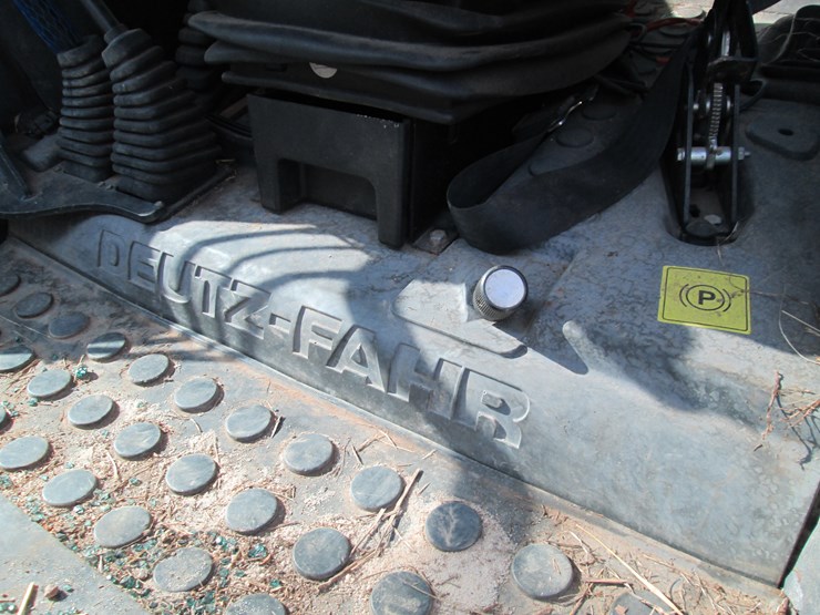 deutz-fahr-agroplus-87-image-36