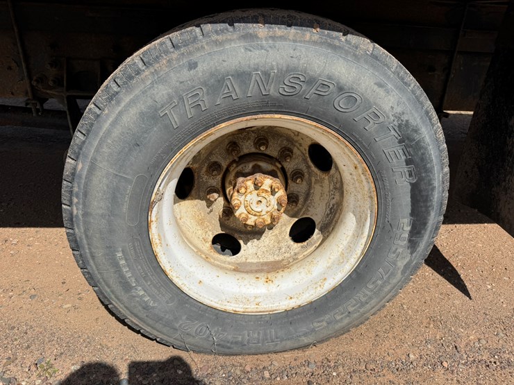 2010-international-4300-sba-image-52