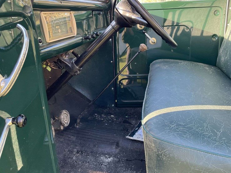 1946-ford-pickup-image-69