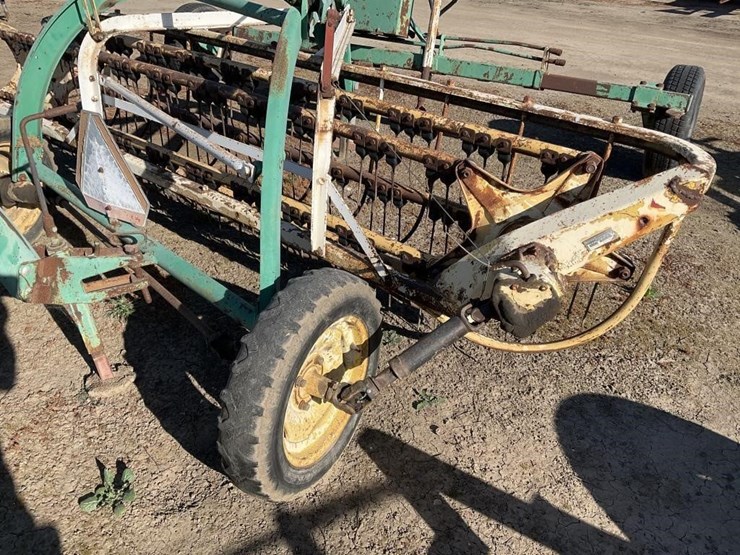 new-holland-260-image-9